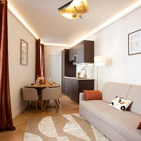 Appartement Beau Sous-plex Avec Jacuzzi Paris